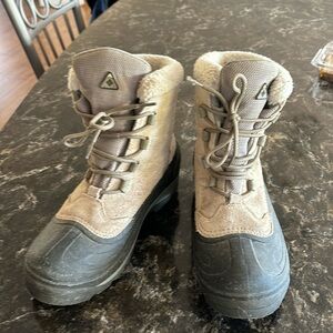 Columbia winter boots